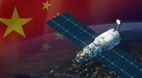 “反制，开始了！”马斯克旗下SpaceX公司宣布将4400颗星链卫星集体降轨后，