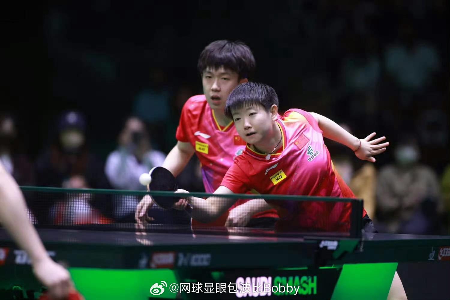 王楚钦孙颖莎3比0黄镇廷杜凯琹王楚钦孙颖莎混团开门红 🏓️混团世界杯中国vs中