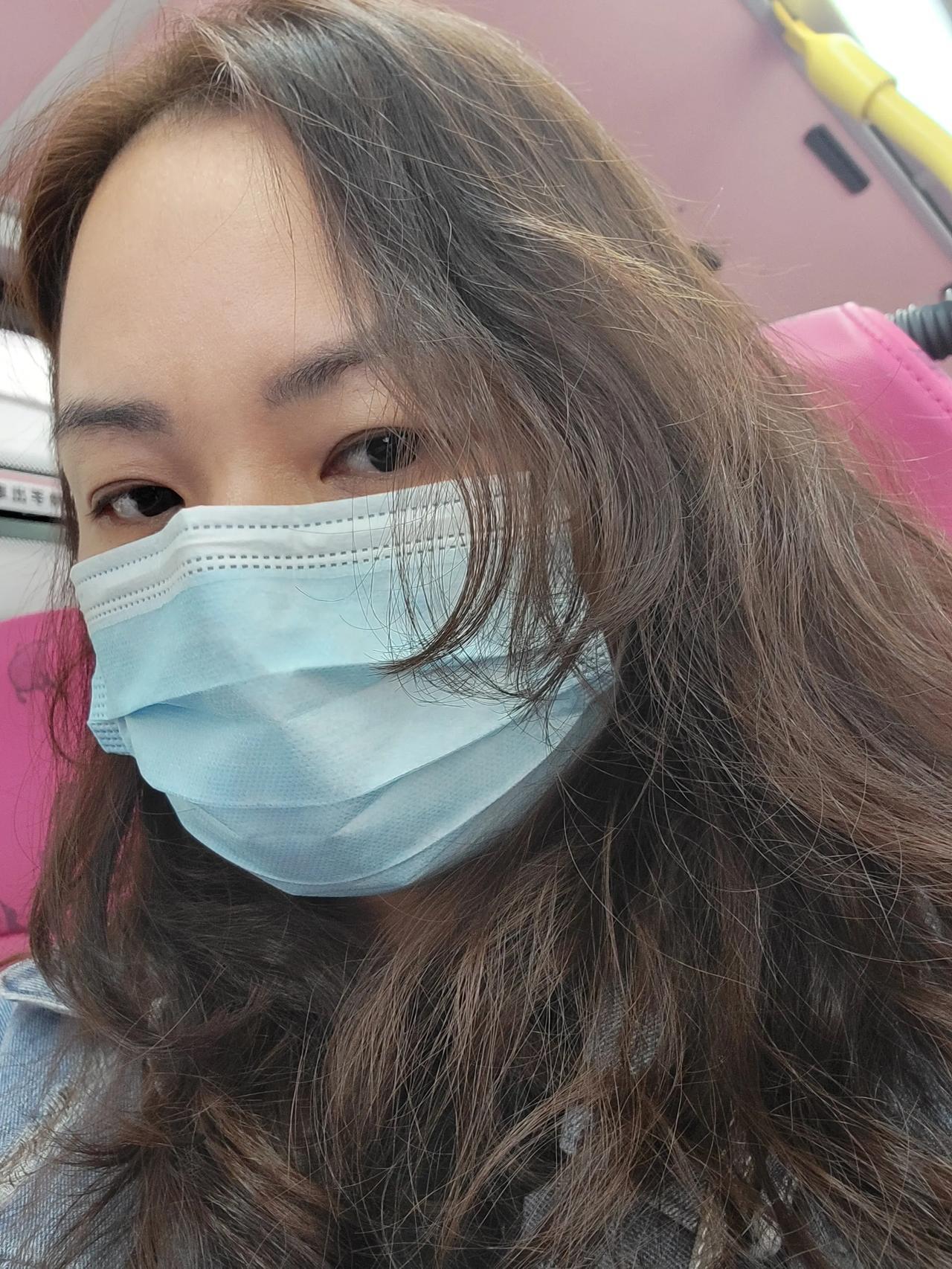 2022值得深思的一段话
1、在同一辆列车上，有人感染，有人安全这是机体免疫力。