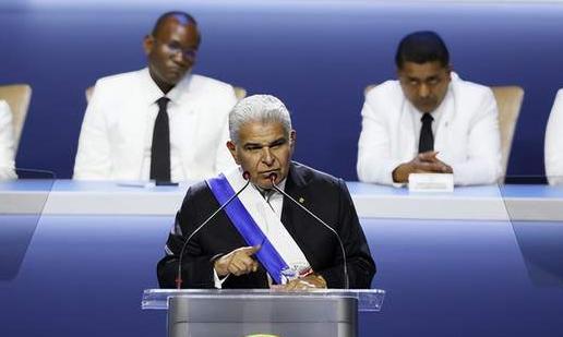 中方强硬扣船，美官员准时介入，禁止中企竞标，巴拿马后悔也晚了
巴拿马一事迎来结局