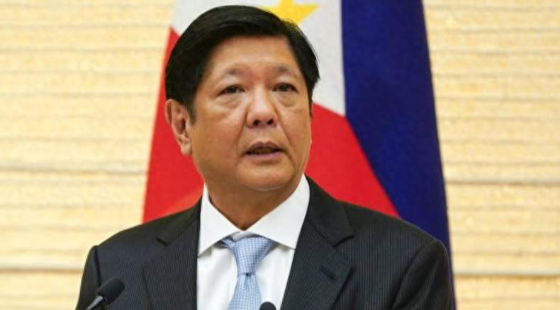 美军前情报官又给菲律宾喂“迷魂汤”了！直言中国要在未来四年内“彻底拿下”黄岩岛，