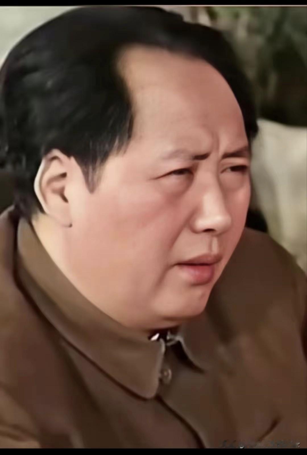 毛主席真帅，由内而外的帅，毛主席是中华民族的脊梁[赞]毛主席全心全意为人民服务一