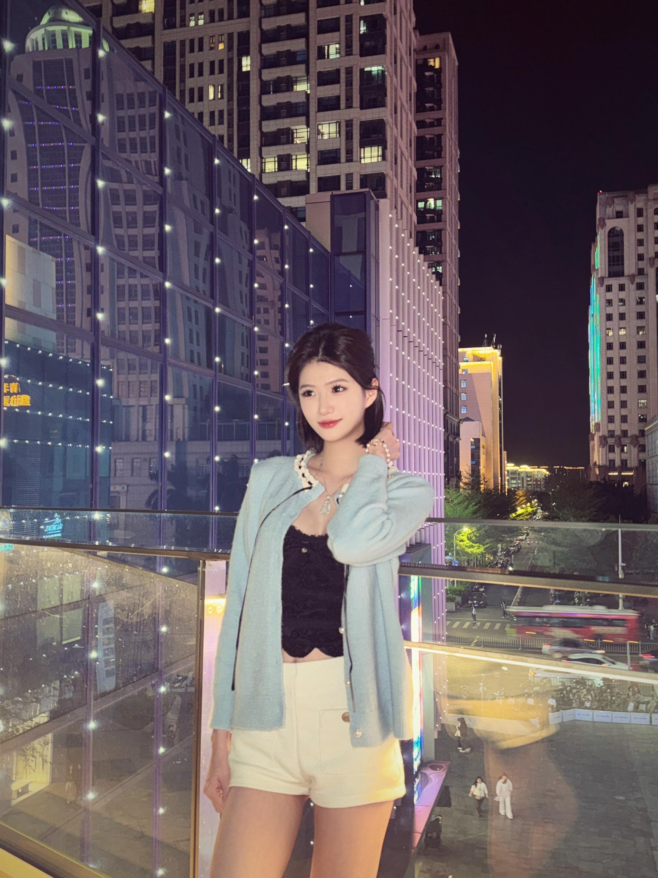 笨蛋美女