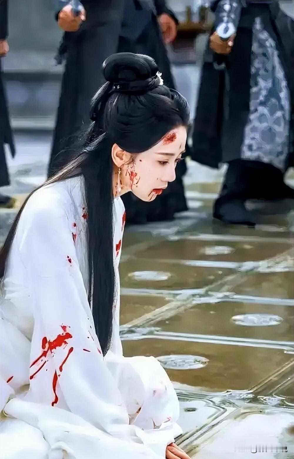 汉宫泣血：梳头宫女亲历人彘惨案，戚夫人谶语藏大汉天机
 
编辑：纱娜
作者：纱娜