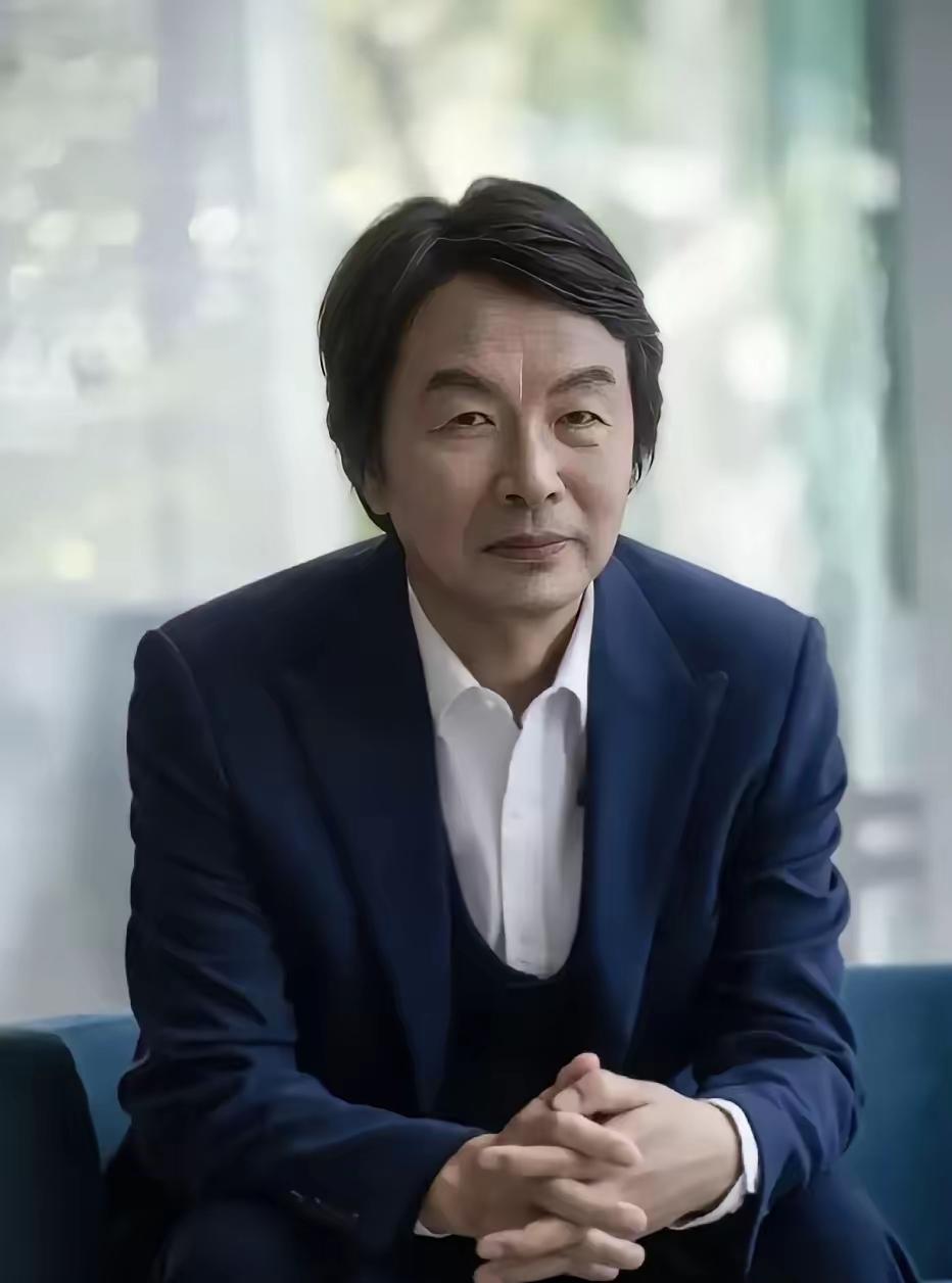 刘震云说：“00后才是活得最通透的一群人，他们干掉了高房价，干掉了民政局，干掉了