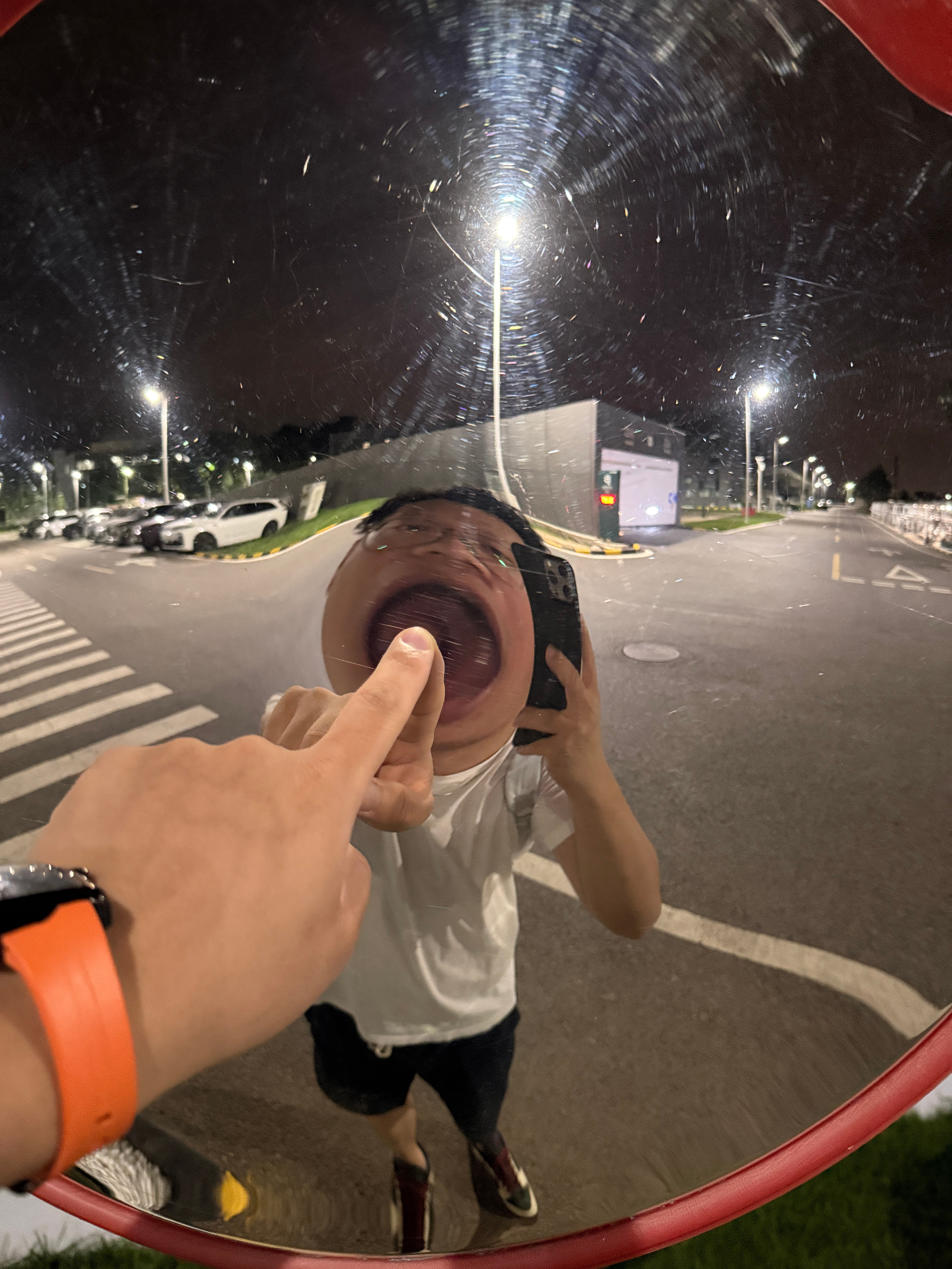 有点意思~  ​​​