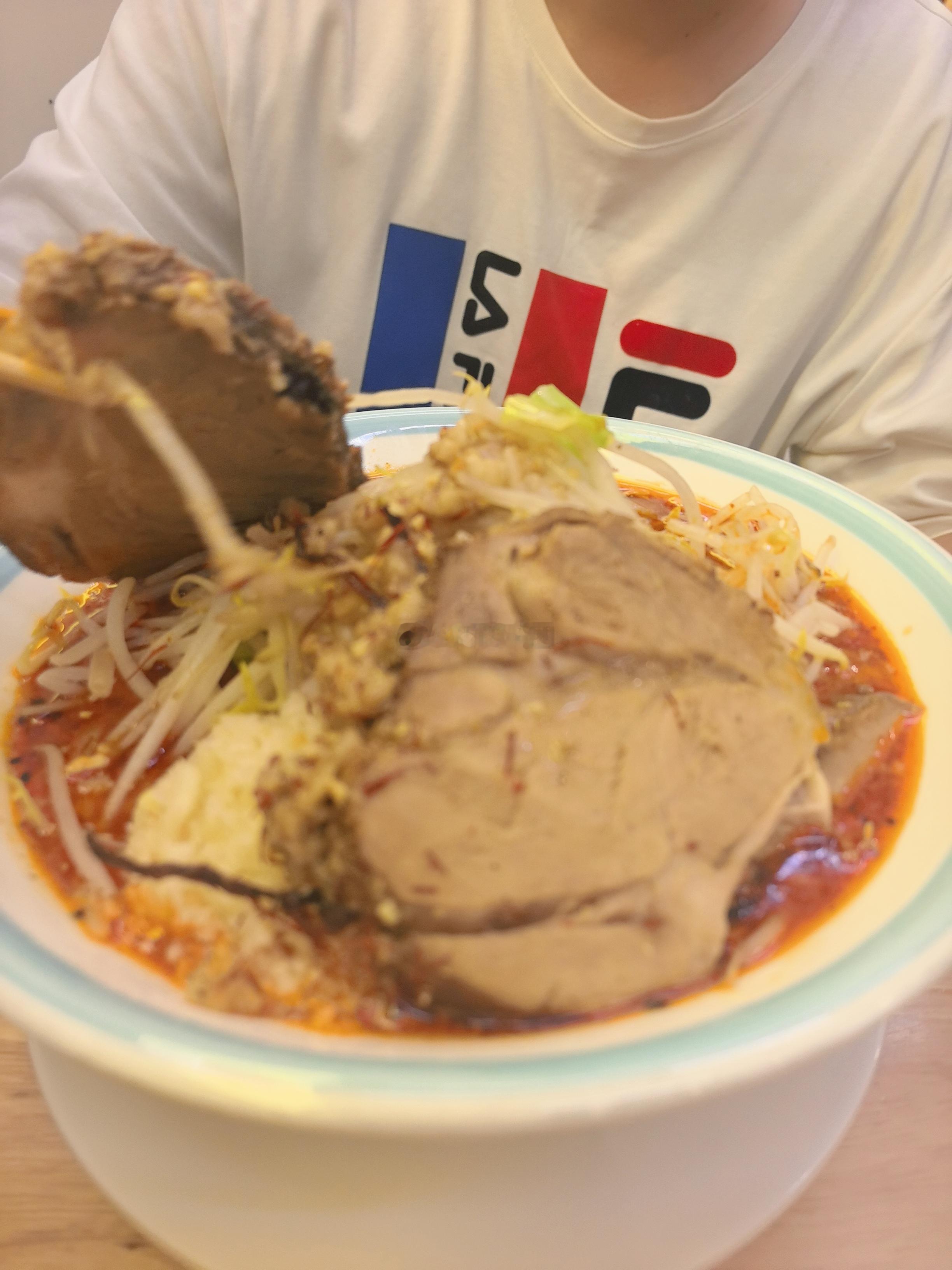 半夜三更，我俩的宵夜 大连·盛太郎拉面