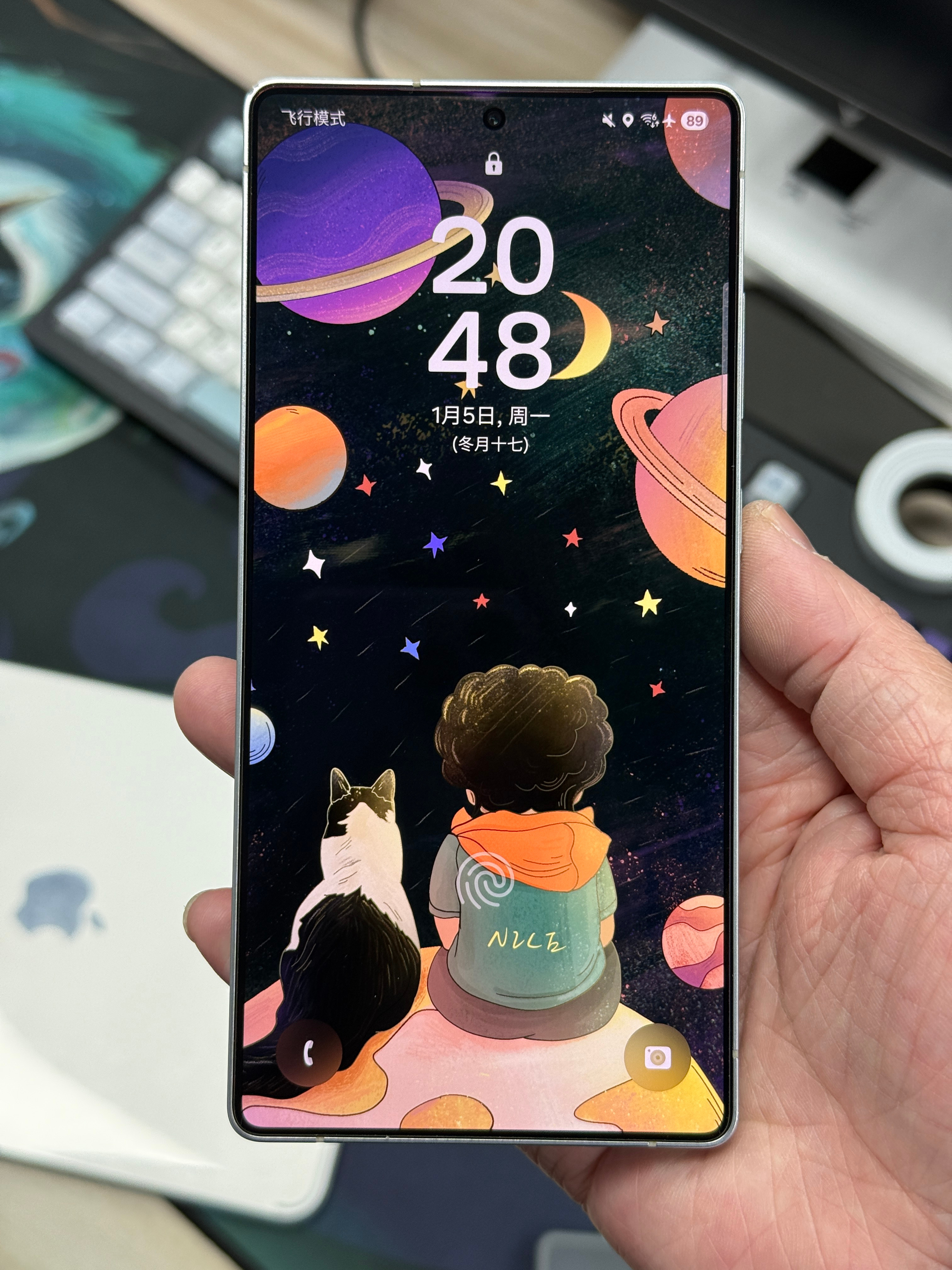 见峰0.25mm 玻璃 AR 膜，最终量产的样品，如你所见。这个薄度，这个 AR