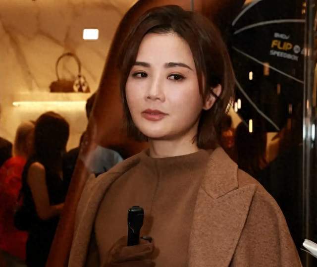 阿Sa被问张致恒欠债，面红耳赤说很生气，旧账当给孩子红包