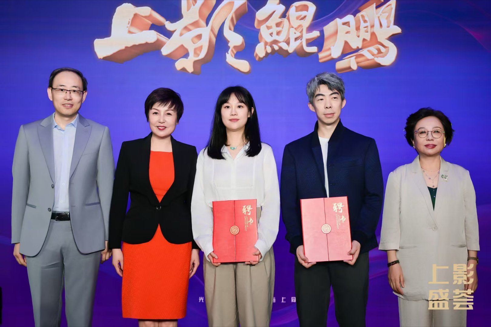 哪吒掀翻票房浪潮后，葫芦兄弟和蛋生带着童年DNA杀到！两代动画传奇焕新登场，韩延