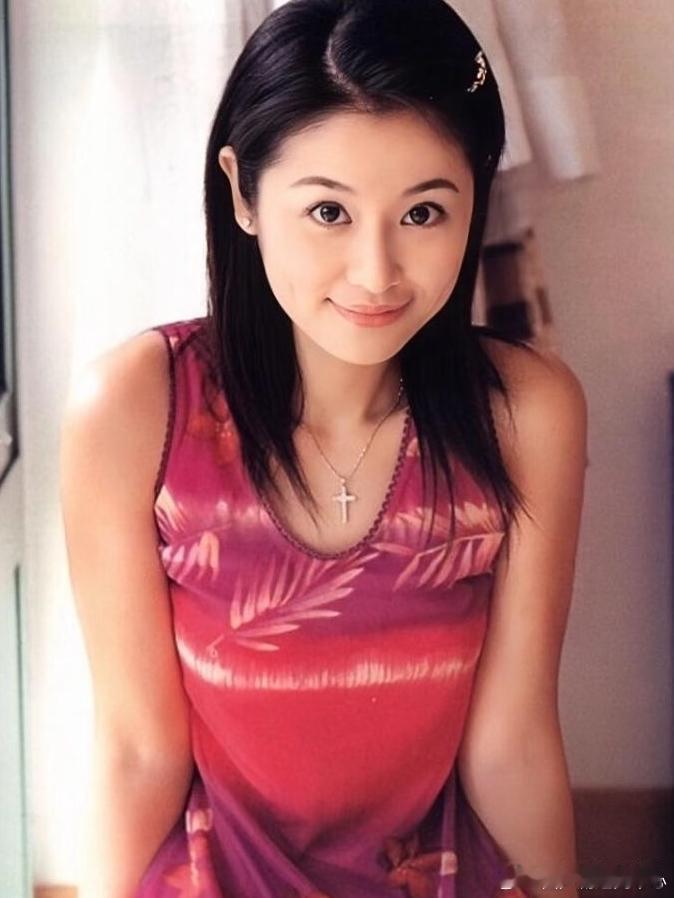 1.倪妮其实知道当年花少2里发生的很多事情，当时井柏然复述了超多细节，比甄嬛传还