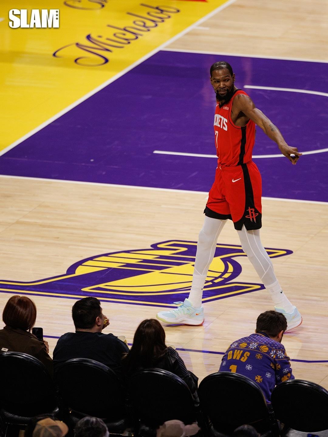 初心常在，坚持热爱。晚安🚀