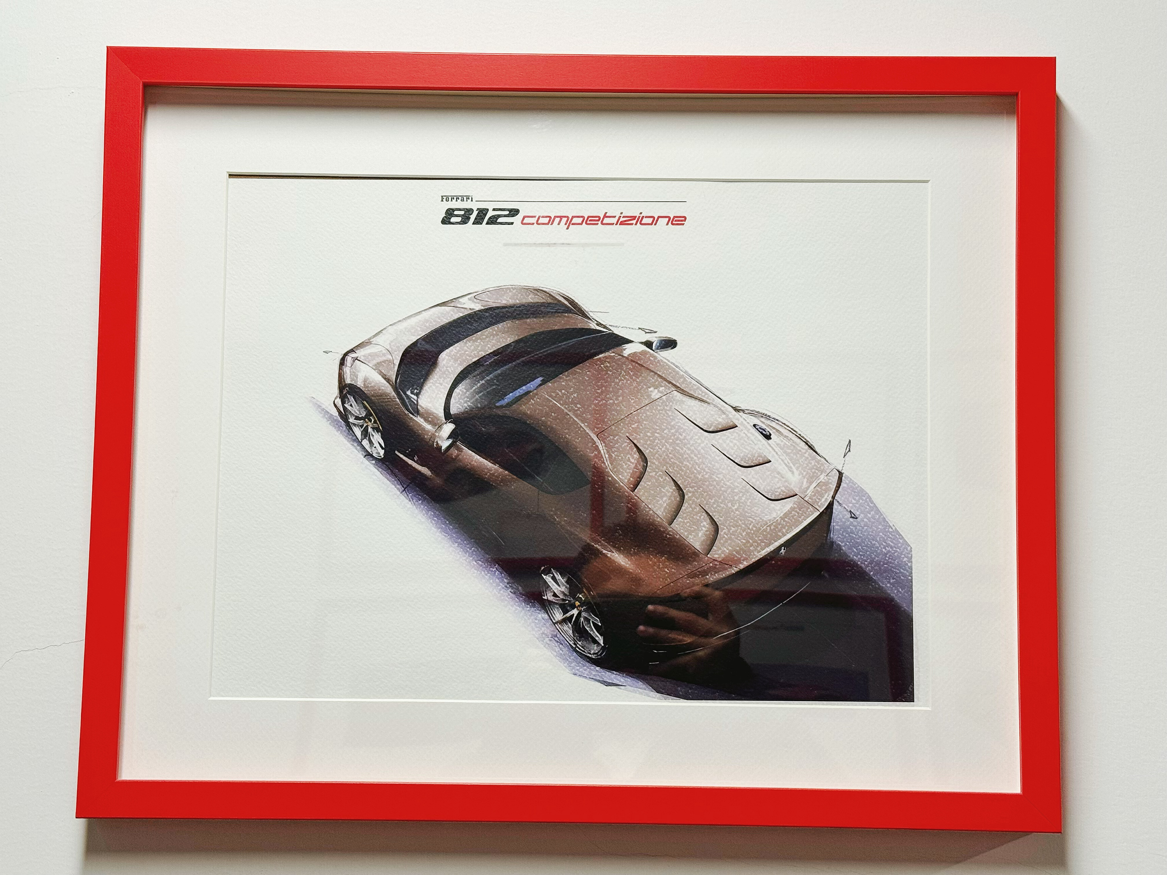 最近市场上法拉利812 Competizione流入二手车市场突然变多了、保守再