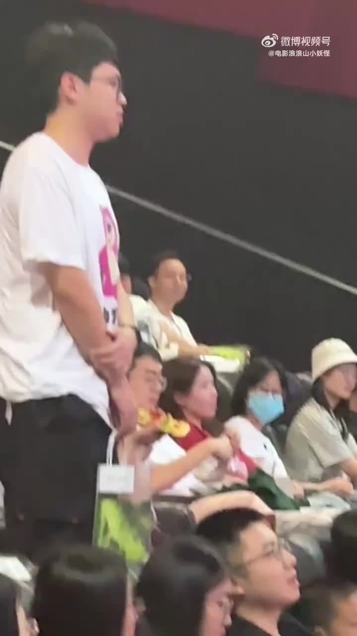 黑悟空主创集体力挺浪浪山小妖怪  黑悟空主创集体力挺浪浪山小妖怪，主创们对这部电