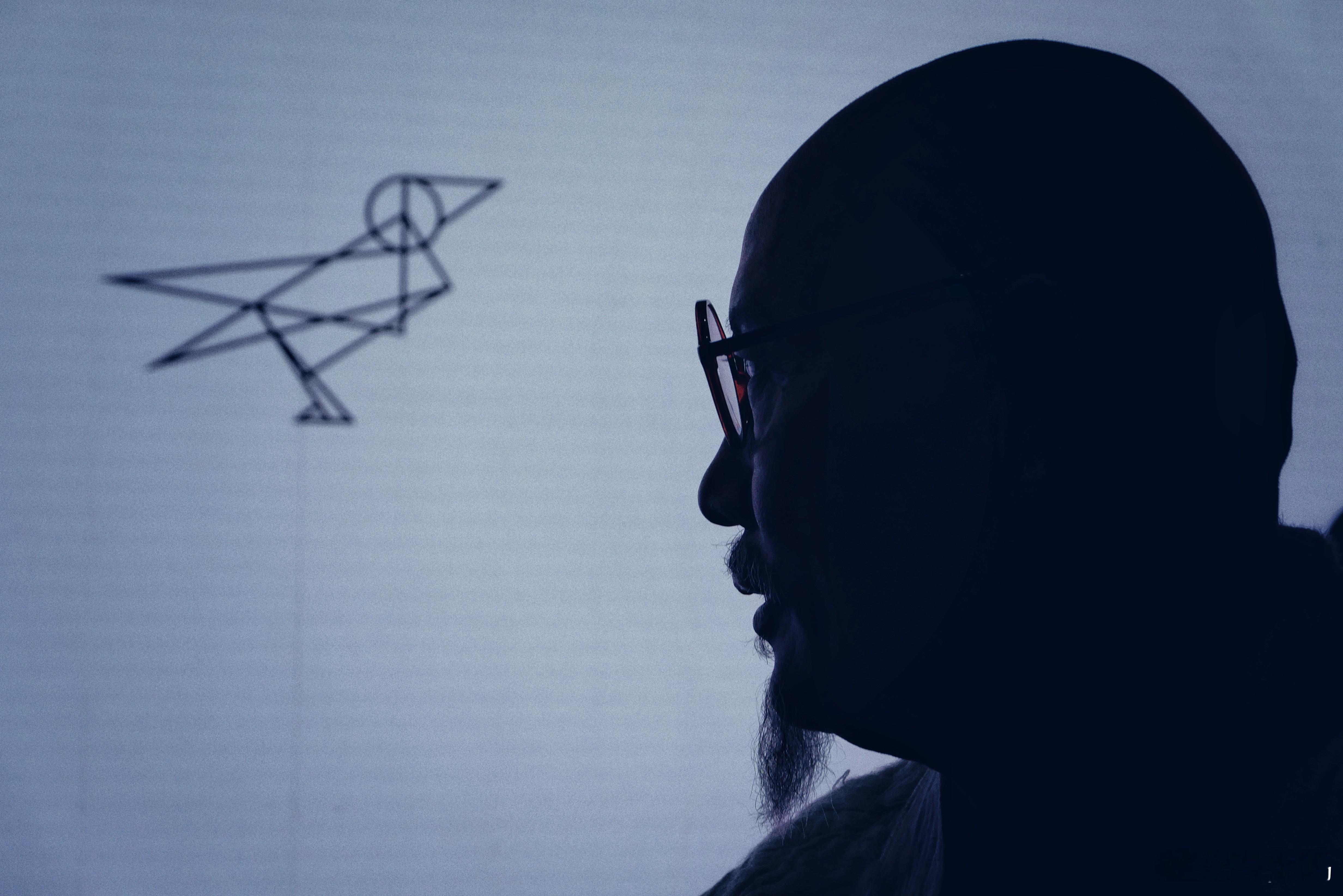 【艺术破壁处，以人为馆】当设计周的喧嚣归于静赏，真正的收获并非仅是满目琳琅，而是