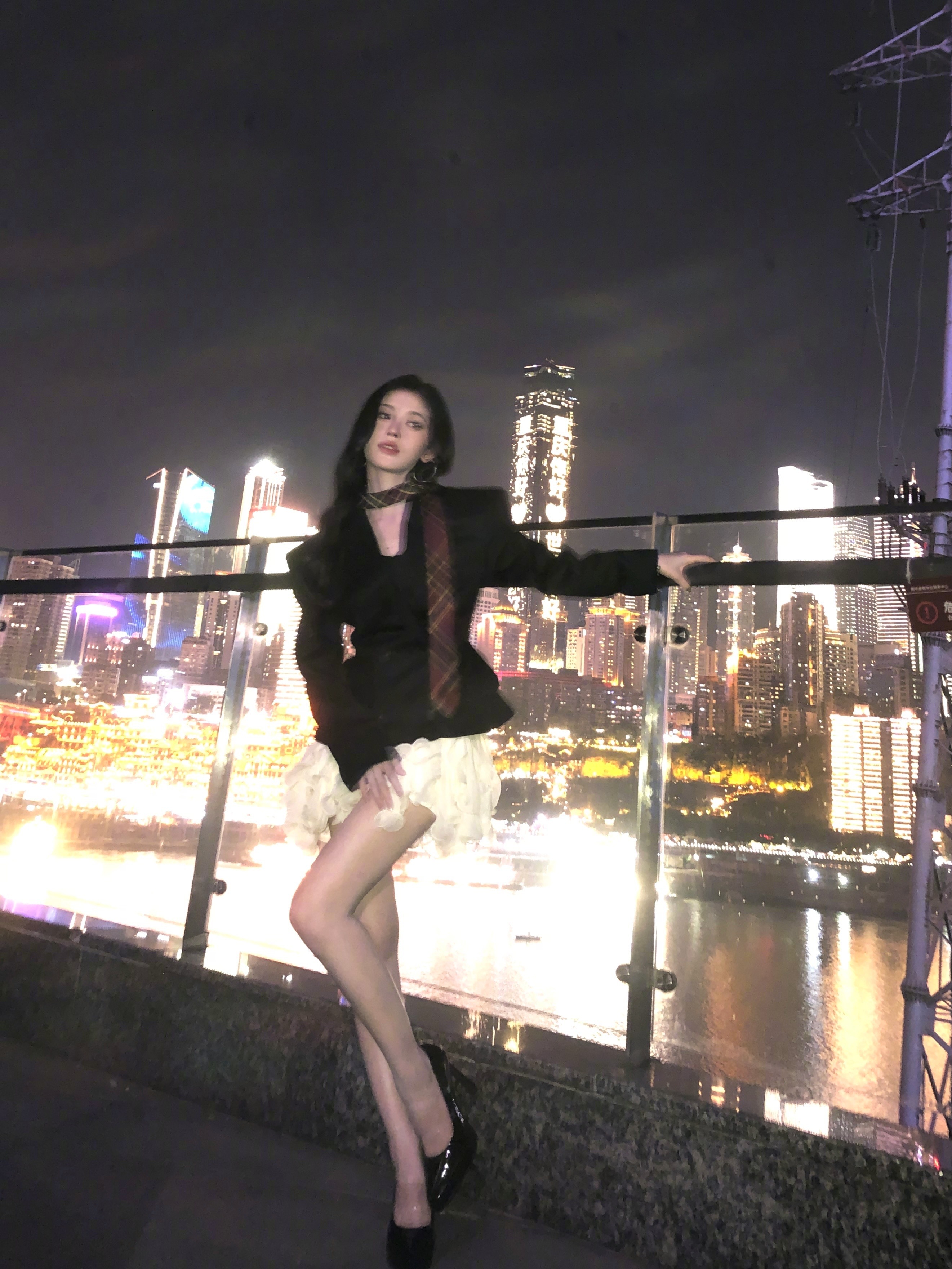 鞠婧祎建模漫画腿女神你随便吧 我永远追随你[抱一抱] ​​​