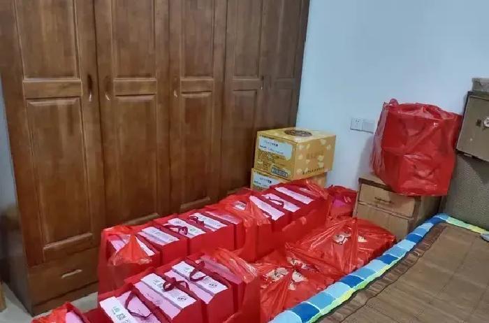 农村二婚彩礼直接飙到21万，亲戚群瞬间炸锅！头婚才18万8，这反差让多少人直呼看