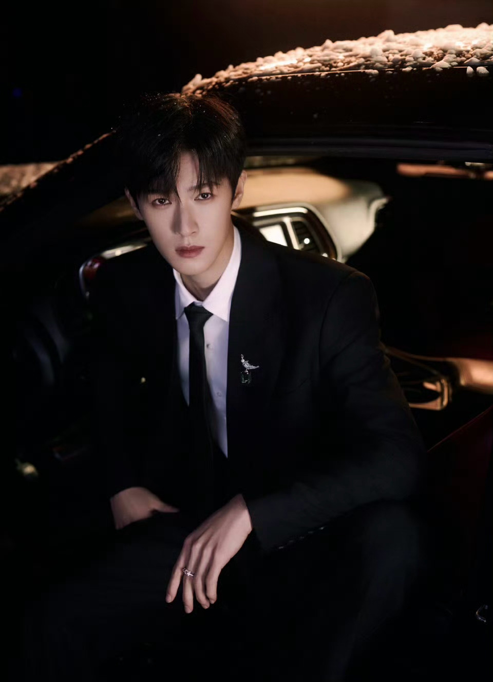 李昀锐，陈星旭，丁禹兮，檀健次的造型，好看吗？李昀锐allblack西装男明星星