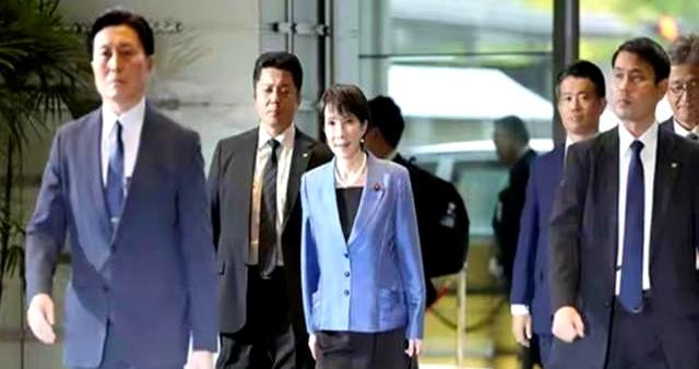 中国对日本核心稀土断供了4个月，日本真就一点没事吗？
别急着下结论，表面风平浪静