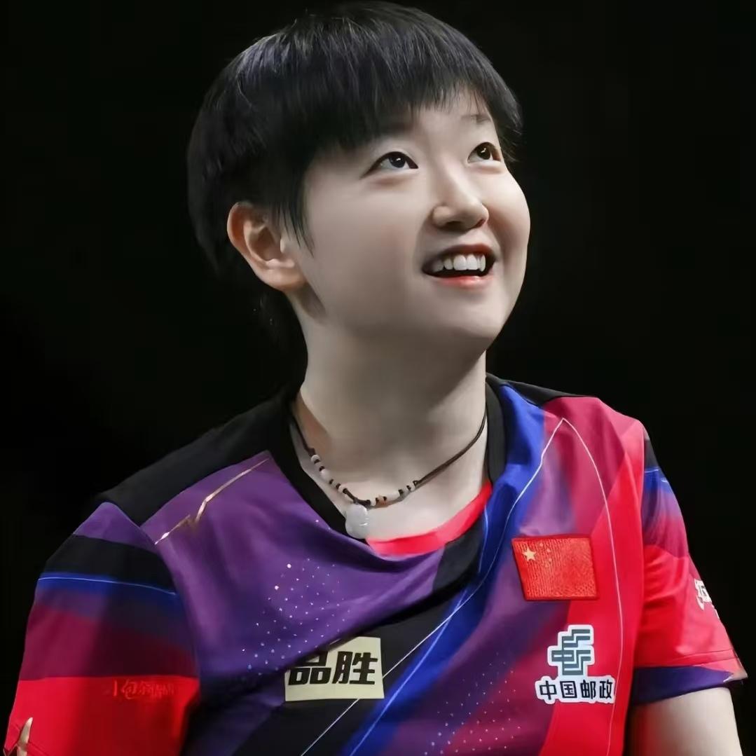 📈 成长与入选
5岁接触乒乓球，10岁进河北队，15岁获全国少年锦标赛冠军并入