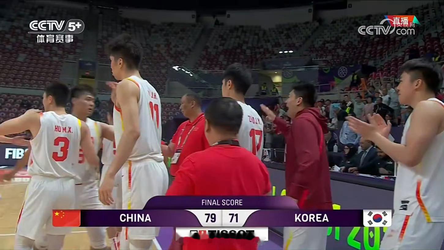 中国男篮vs韩国男篮恭喜中国男篮十年了，真不容易啊，继续加油👊🏻 ​​​