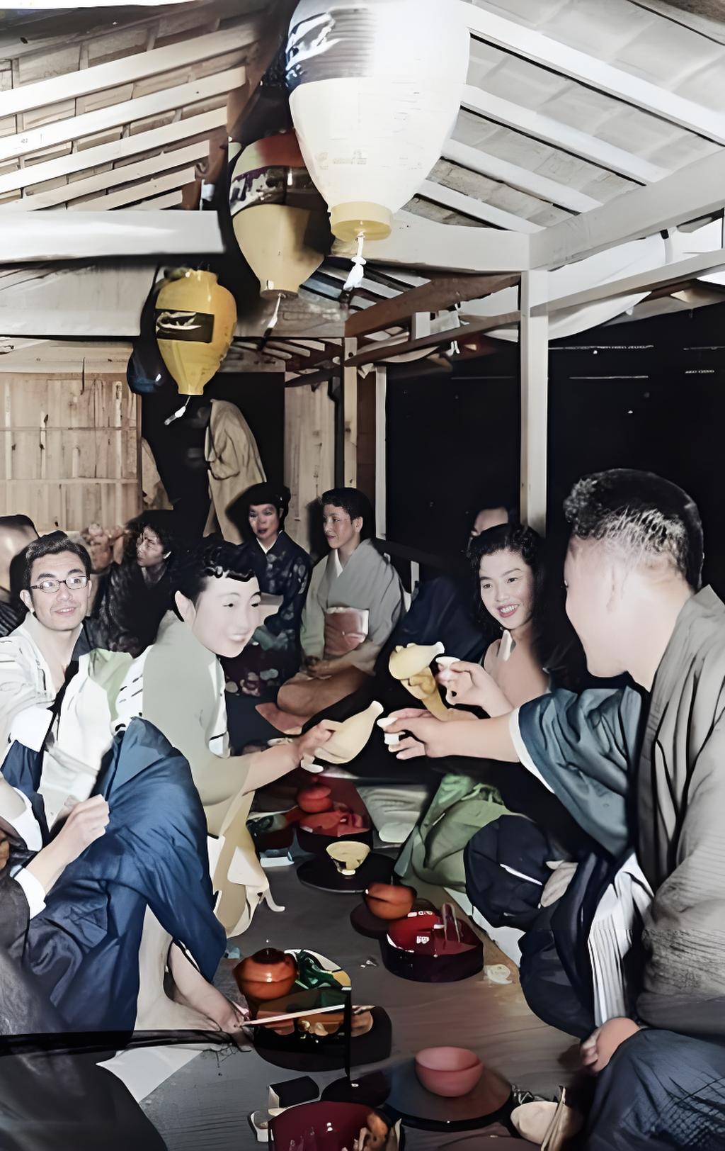 嘿，上世纪50年代那会儿，日本刚从二战的阴影里慢慢缓过来，经济也在复苏呢。长良川