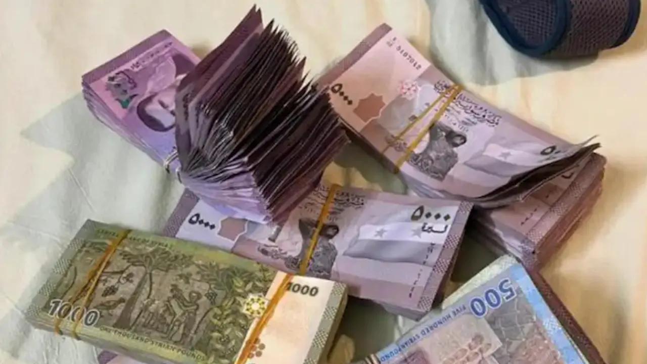 奉劝大家，千万别再抠抠搜搜过日子了！ 
你们看，年还未结束，美国与伊朗便爆发冲突