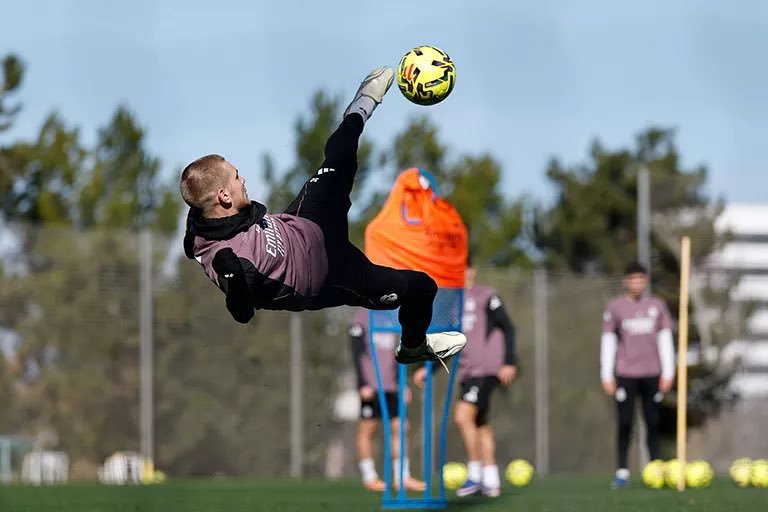 皇马 马斯坦托诺✨ 
