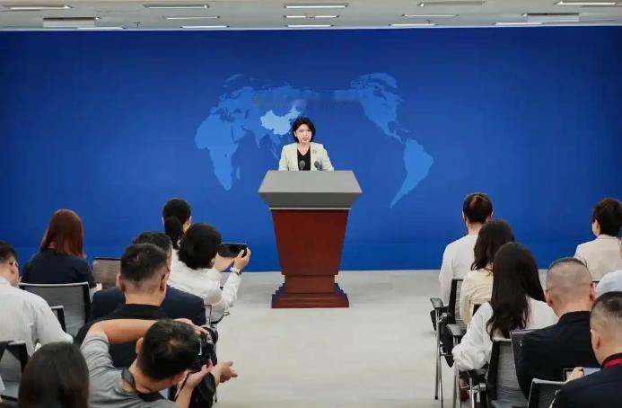 美台公开勾结！就在昨天，国台办的一场记者会，气氛很是凝重，发言人更是用最强硬的措