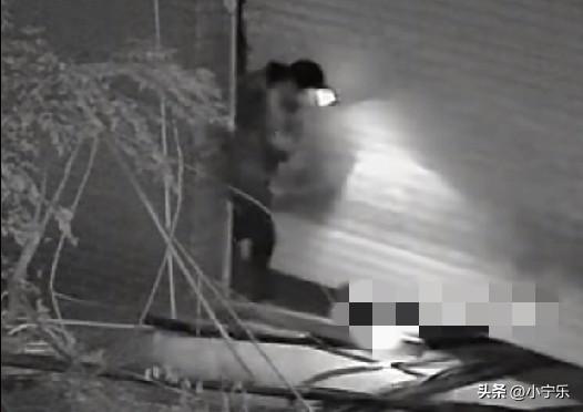 近日，湖南长沙一男子深夜潜入一厂房偷盗，正准备行窃，忽听一阵“女鬼”哭声，男子吓