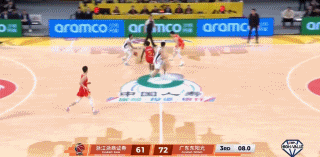 广东东阳光三分神射手杜润旺真是又香又臭！在今天广东东阳光客场挑战浙江浙商证券的焦