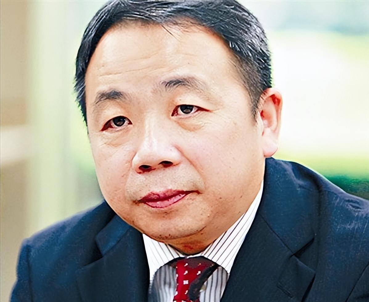 大快人心！“新汉奸”石平太郎终于被国家出手制裁了！禁止入境、冻结在华财产，他曾是