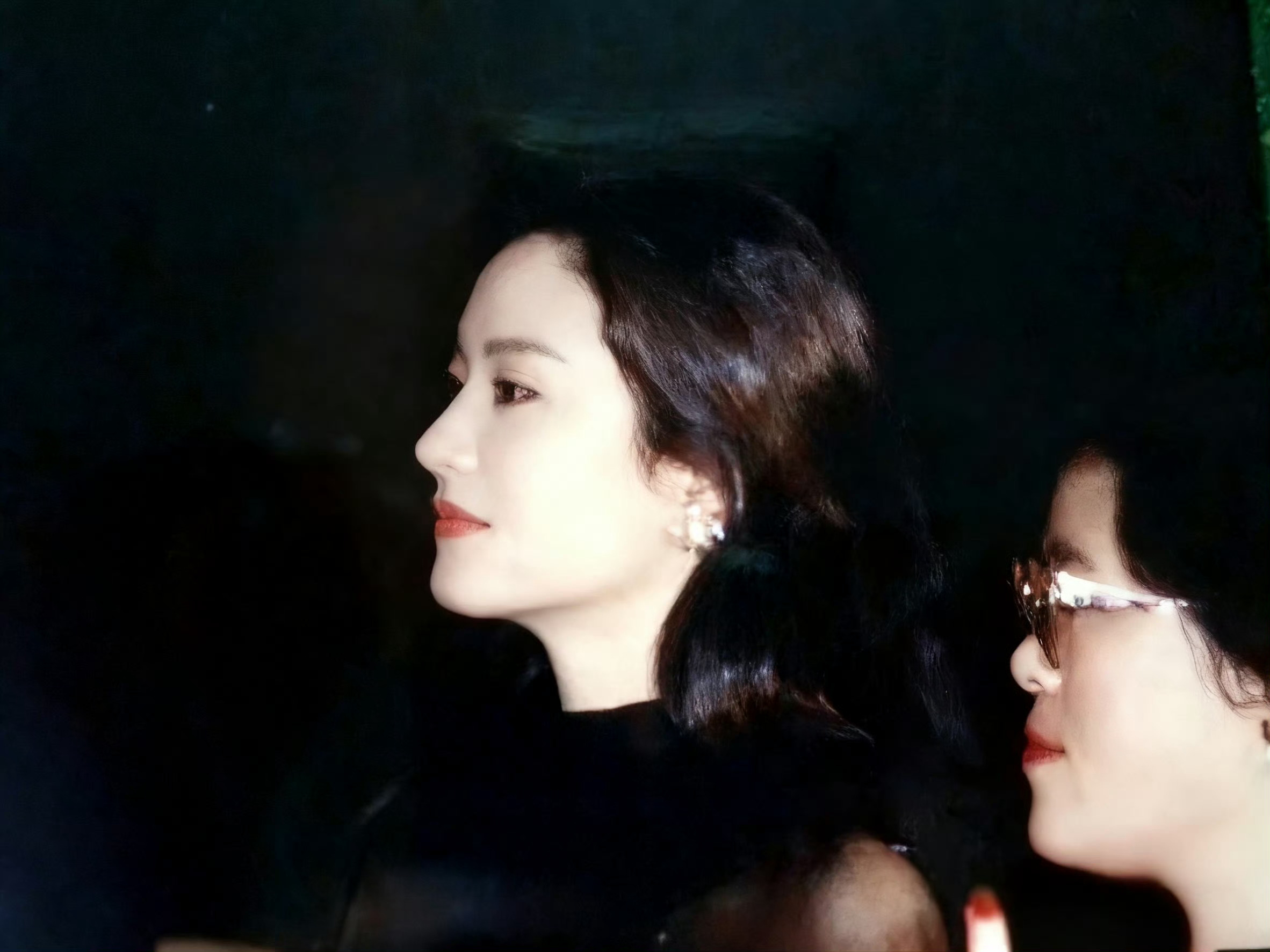 戴饰品的林青霞 交相辉映✨ 