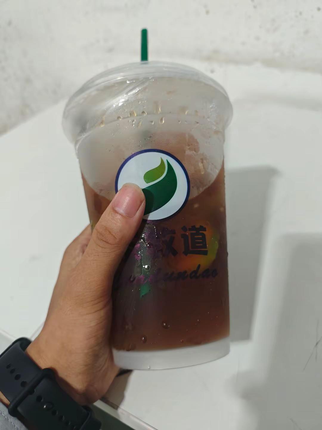 秋天的第一杯奶茶
