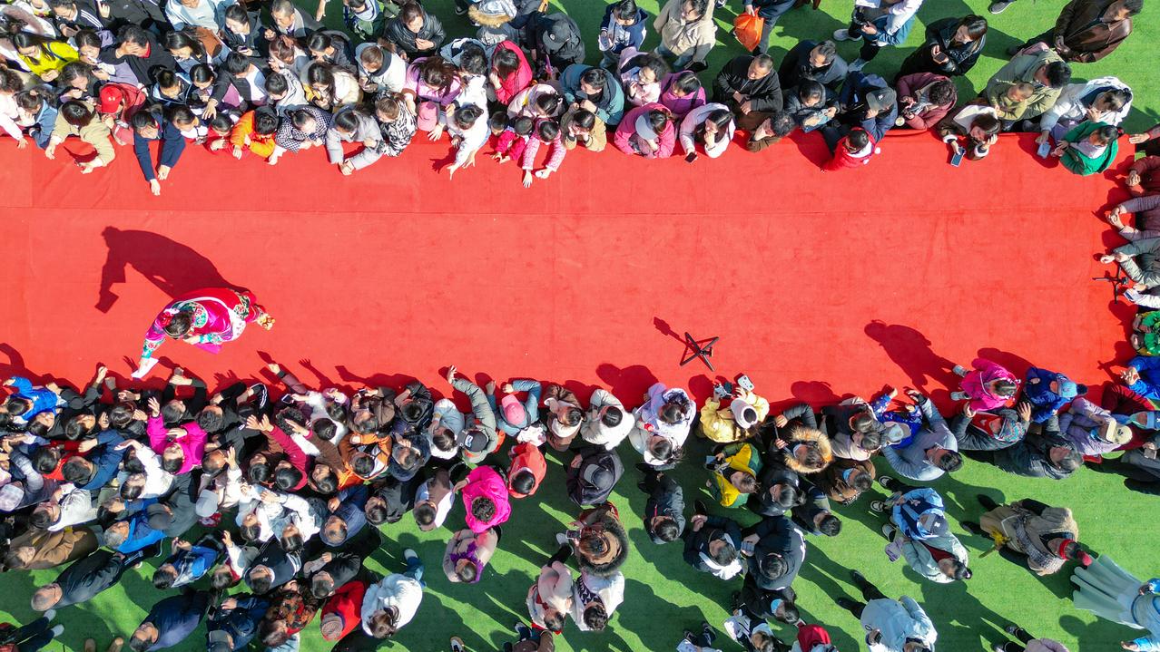 春日焕新，济南玉符河畔的秘境石崮寨景区2026云端漂流踏青文化节火热启幕，现象级