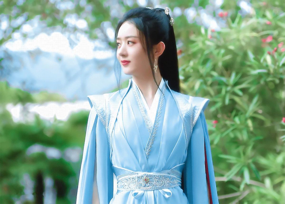 “满天辉映的不止星光 还有你眼中的星河鹭起”赵丽颖