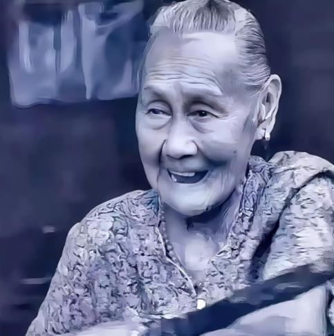 1937年12月19日南京，三个日本兵闯进地下室，盯上了角落里一个挺着大肚子的女