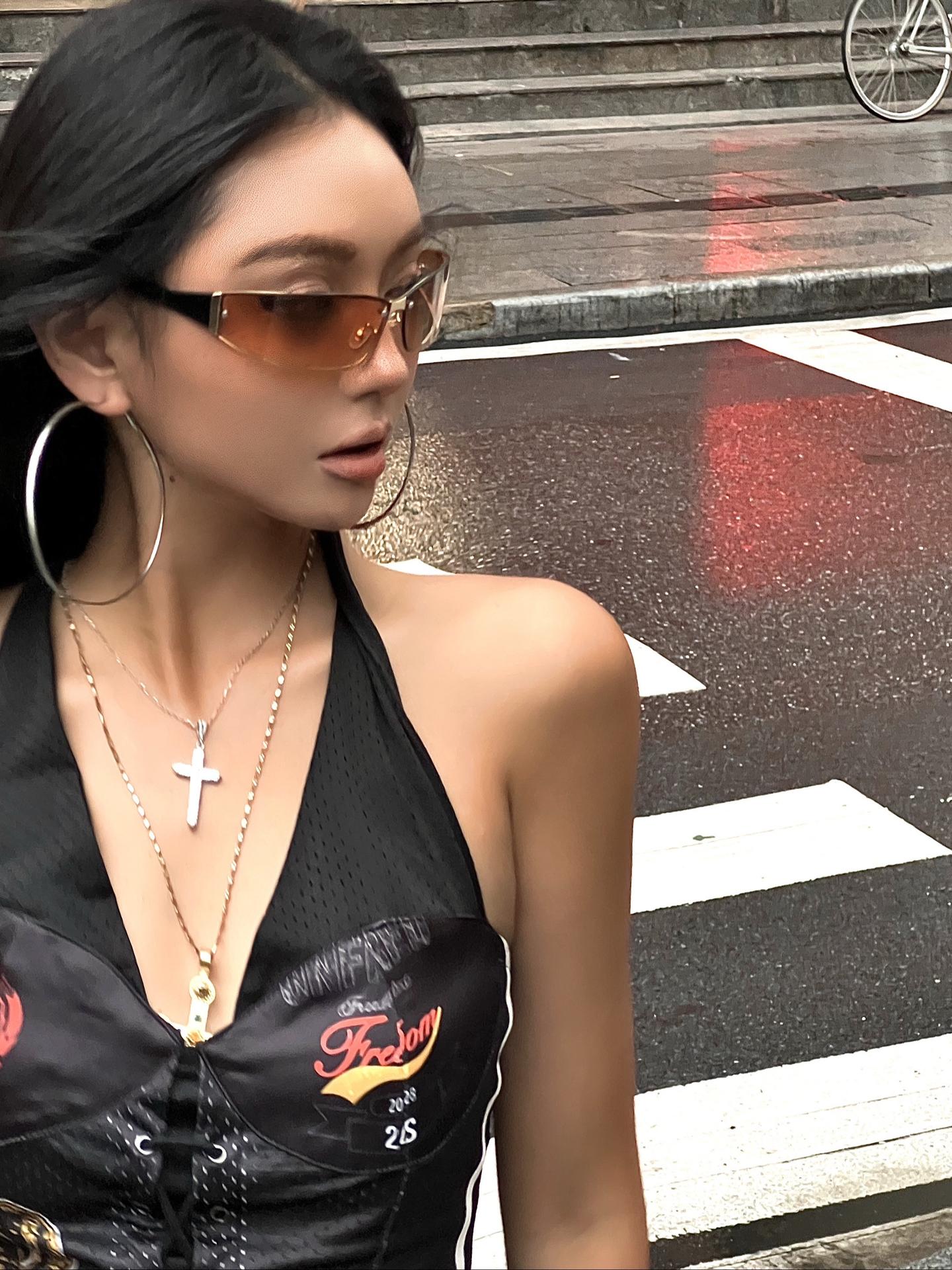 你小子。