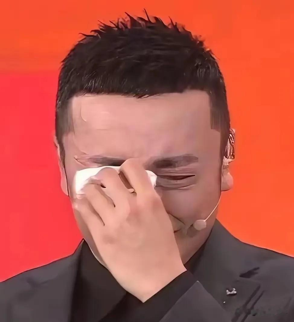 尼格买提，年入千万？别信。12年春晚没掉过链子的男人，在2025年6月1日晚上，