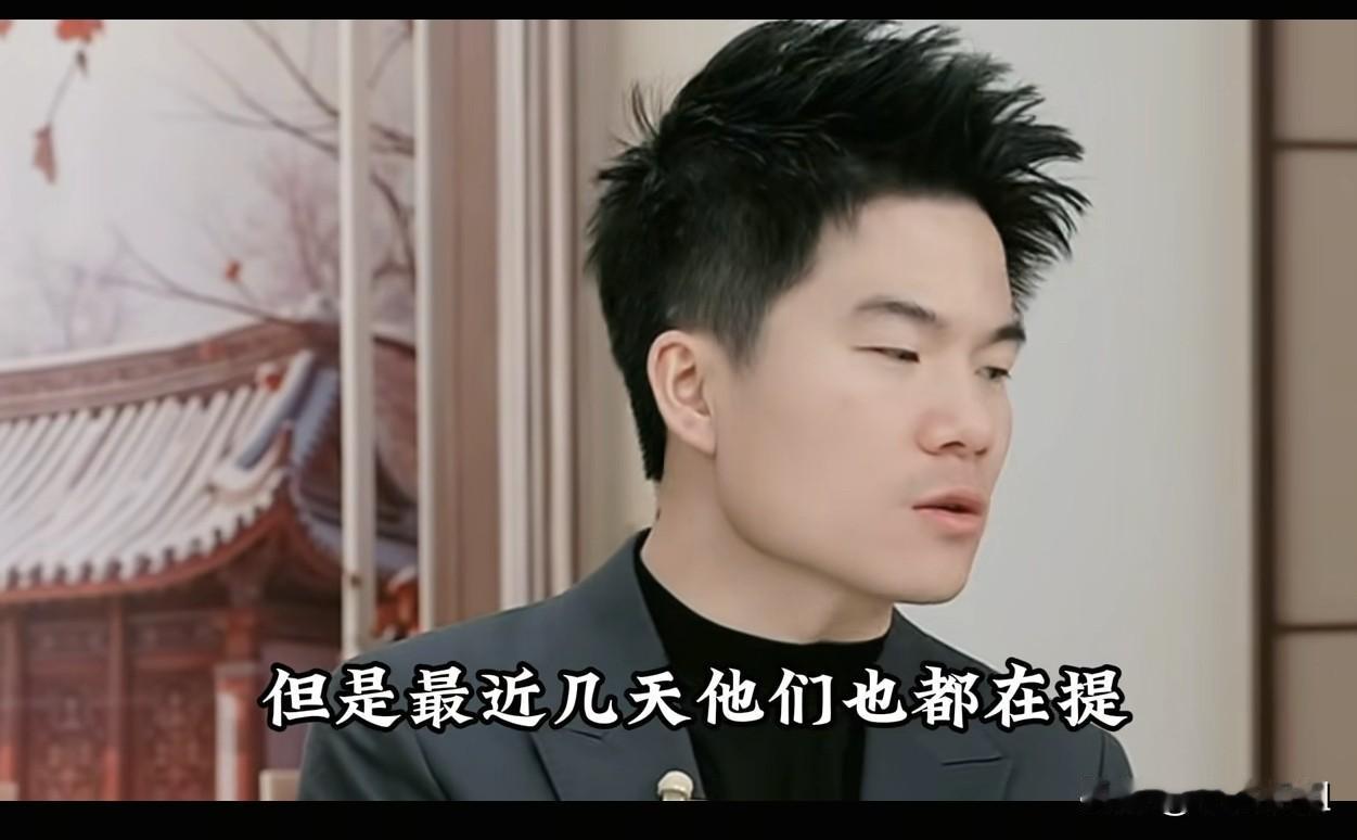 郎朗估计已经看出来了，  
董宇辉哪哪都让人佩服，  
但有个“小毛病”——总把