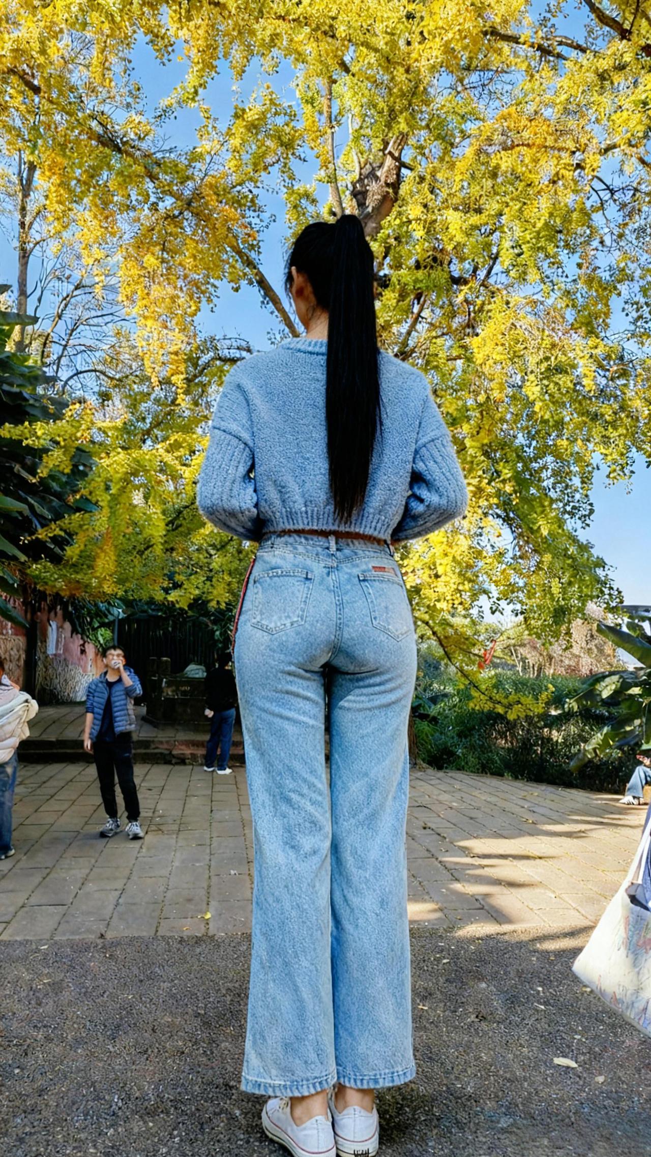 牛仔裤 昆明西山 来昆明看浓缩的彩云之南 我不知为何疯狂对你执着 QQ爱