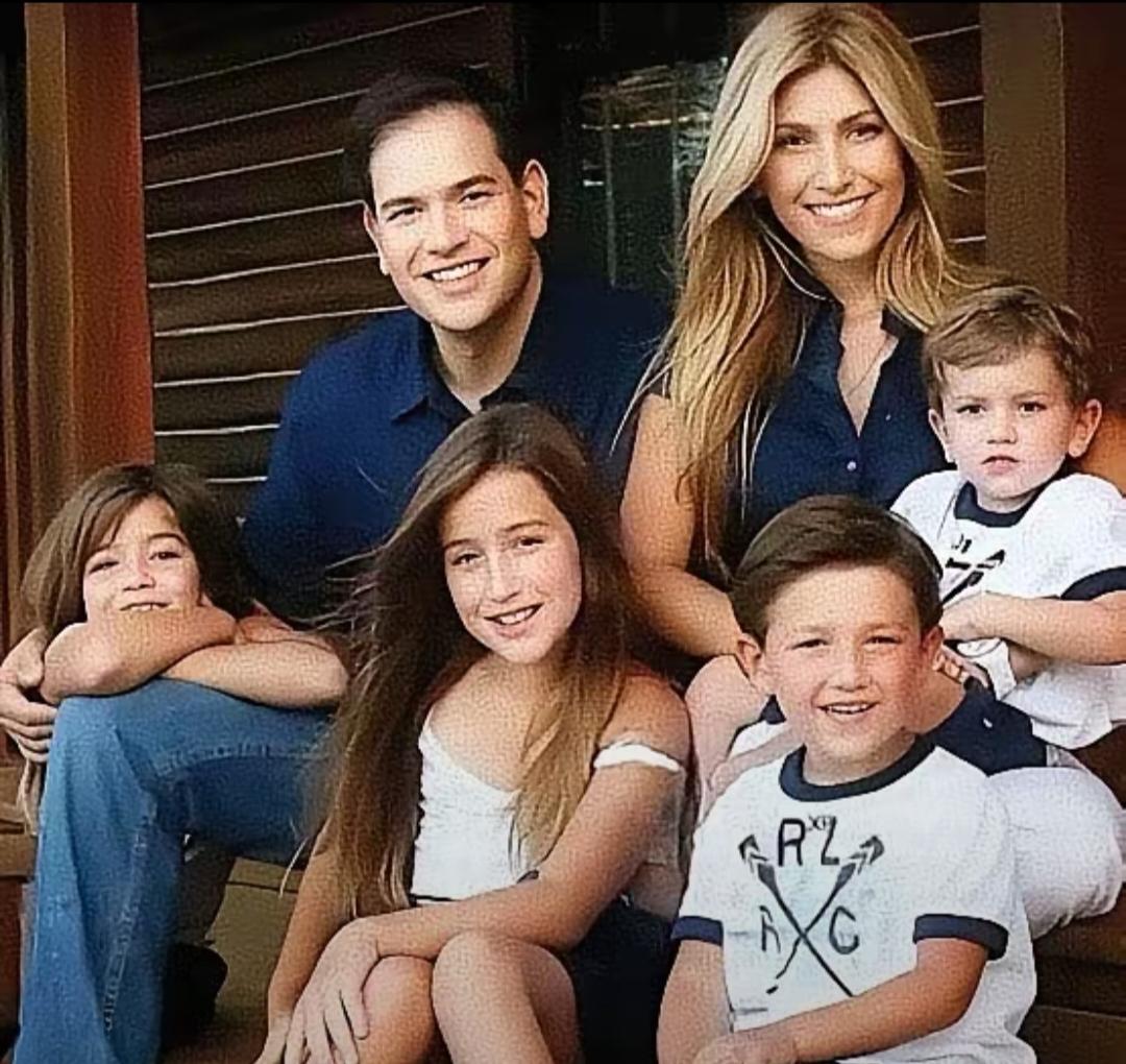 卢比奥作为美国政客，本应在外交等事务上展现大国担当。可他倒好，净干些抹黑他国、制