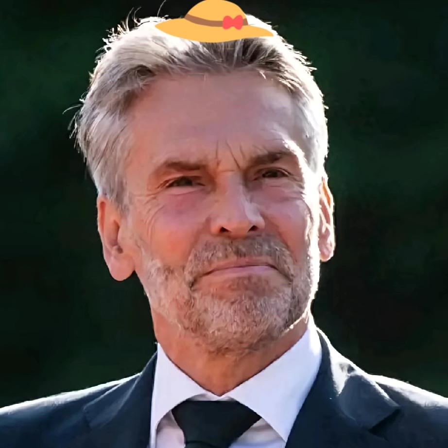 荷兰撂狠话反制稀土断供？先看看自己几斤几两！

刚刚看到消息，荷兰方面又放话了，