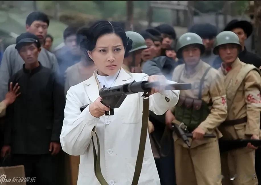 本来挺喜欢看战争片的，但现在一打开片子，看到“三假”，立马枪毙，我可不管它是“几