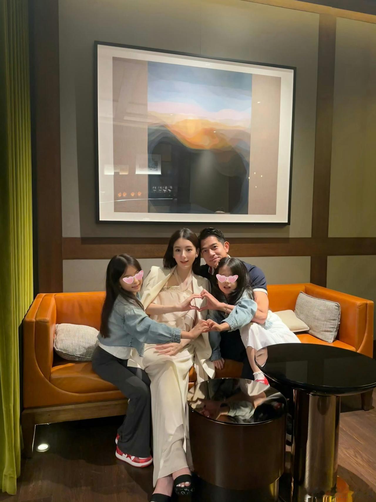 郭富城真的没有遗憾吗？

前两天，郭富城老婆方媛平安诞下三胎，之前网上一直吵着这