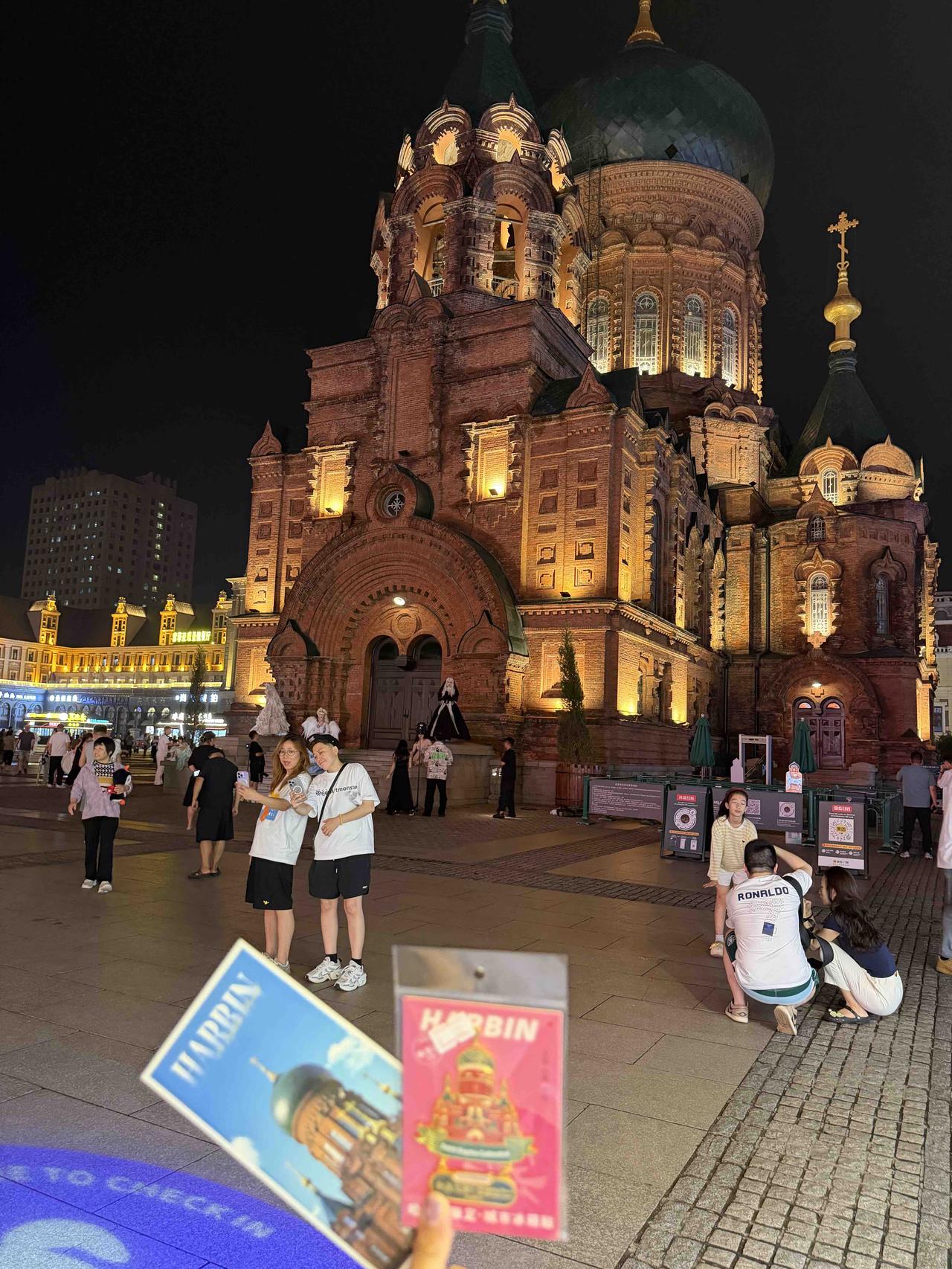 圣索菲亚大教堂夜景，打卡哈尔滨必去地标！圣・索菲亚教堂 圣索菲亚攻略 索菲亚教堂