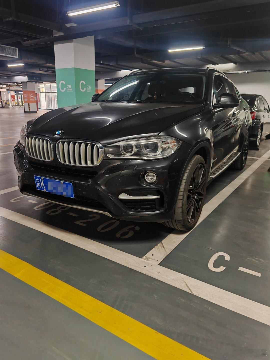 德系车[超话] 车挺个性，停车更个性 ​​​