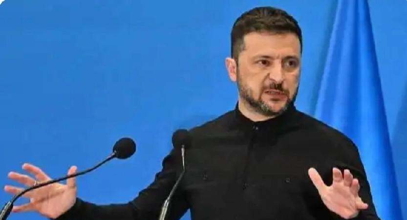 泽连斯基说：“美国必须对向乌克兰提供远程武器的可能性保持开放态度，这至关重要。即