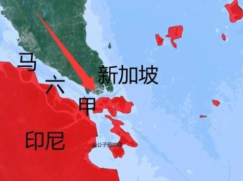 新加坡外长劝中国不要绕道印尼，印尼外长当场回应：尊重历史事实！
新加坡外长的建议