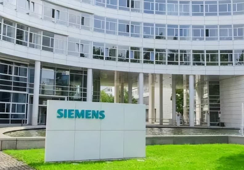 这事从一开始，中国就心如明镜。越南做局，请西门子当托，结果中国没去抢，让托中标了